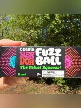 teenie NEEDOH Fuzz Ball - 3pack neon fuzzies